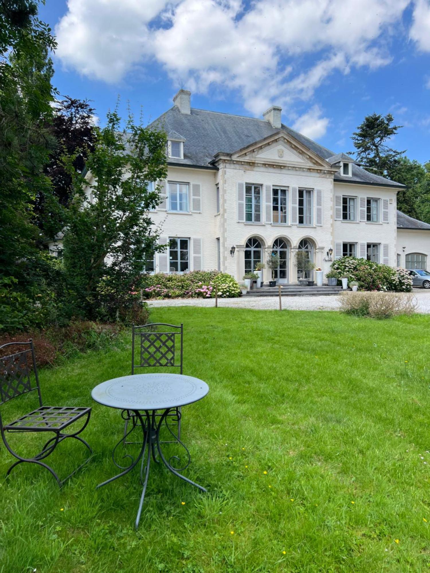 Hotel Fleur De Lys Zedelgem Kültér fotó