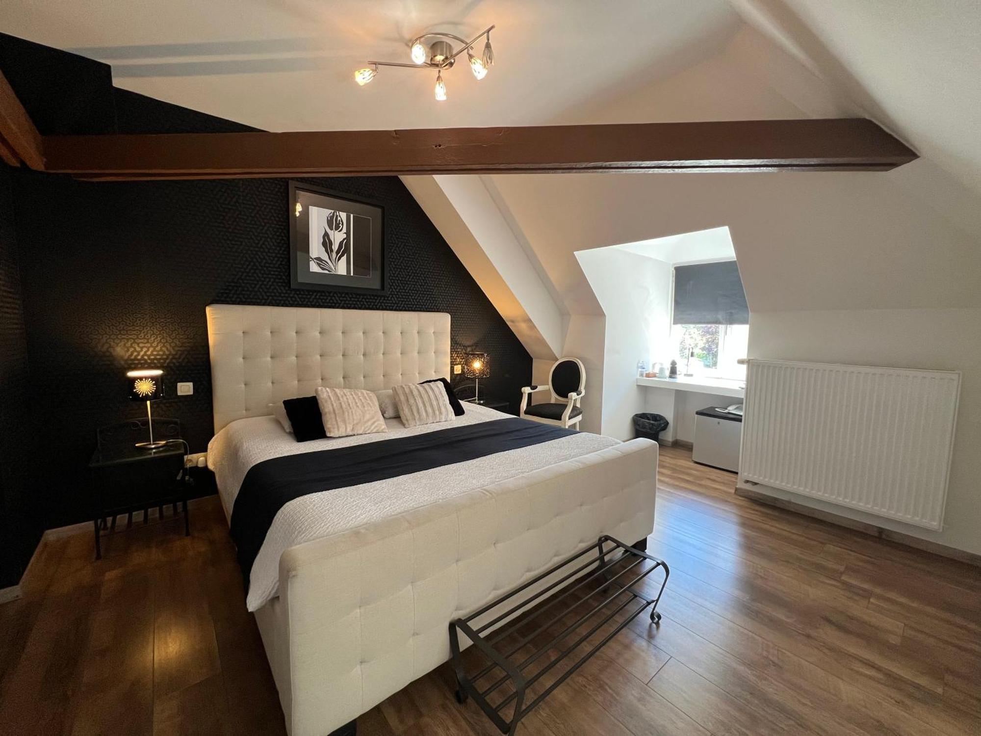 Hotel Fleur De Lys Zedelgem Kültér fotó