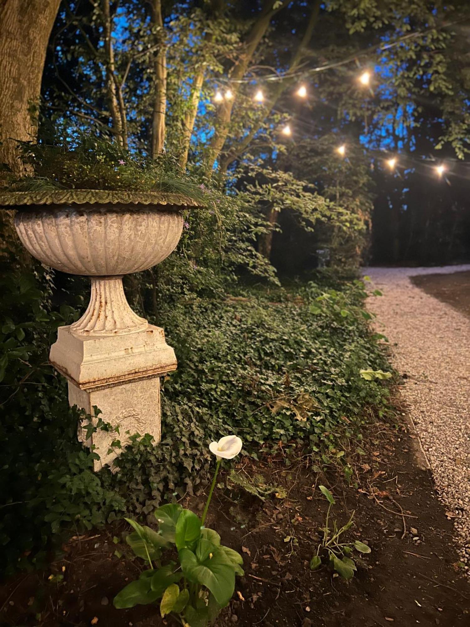 Hotel Fleur De Lys Zedelgem Kültér fotó